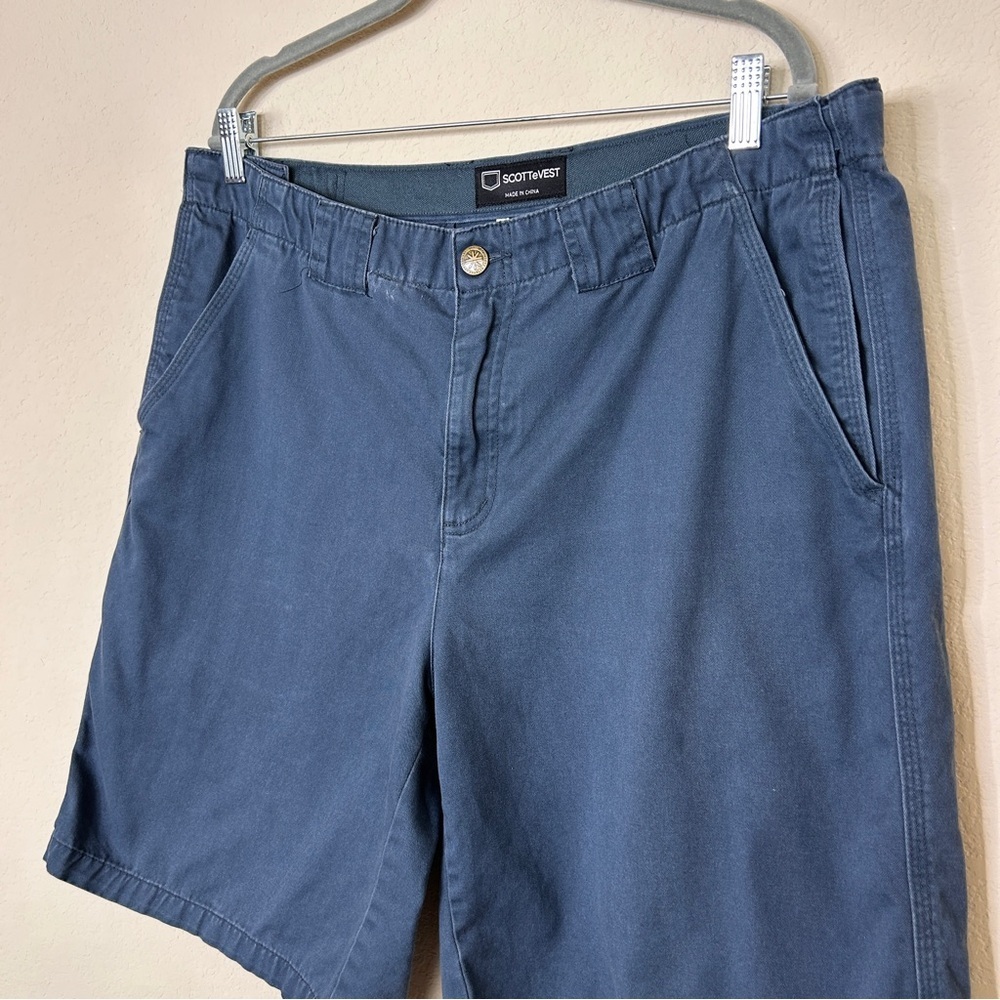 Scottevest TEC Shorts Mens 38
Beige Chino Hidden Cargo Pockets Travel Navy - Picture 2 of 7